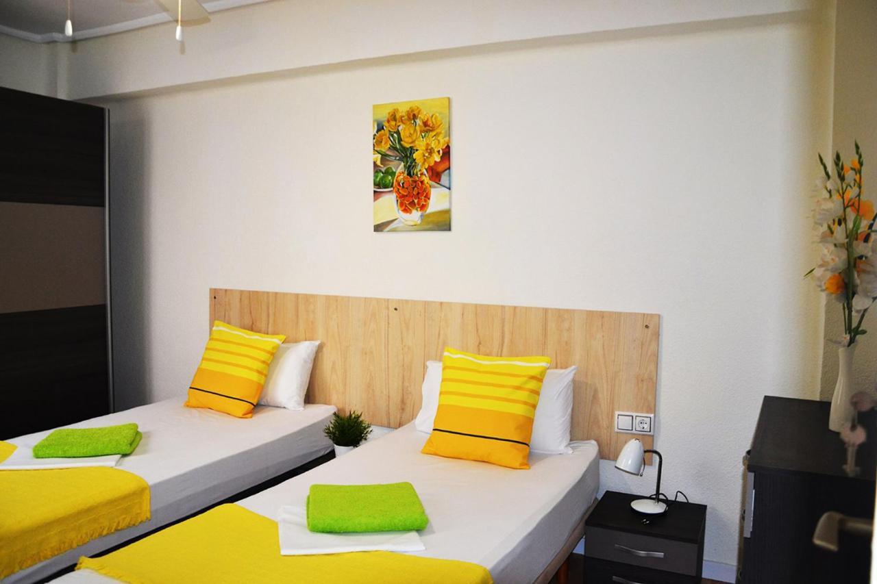 Double Cozy Room. Ruzafa - Perfect Place To Stay Valencia Exterior photo